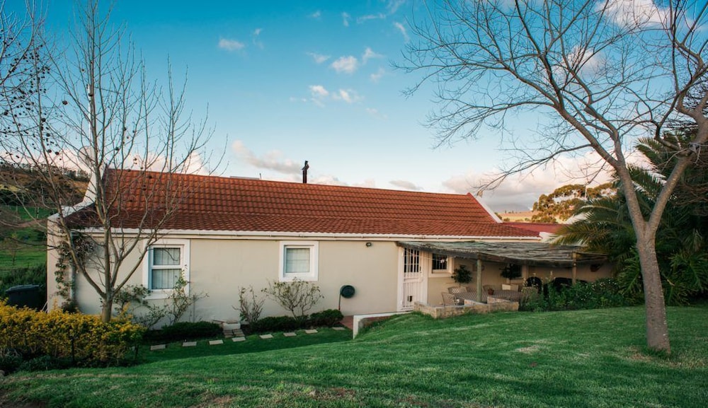 Clos Malverne Wine Estate Accommodation 37/46