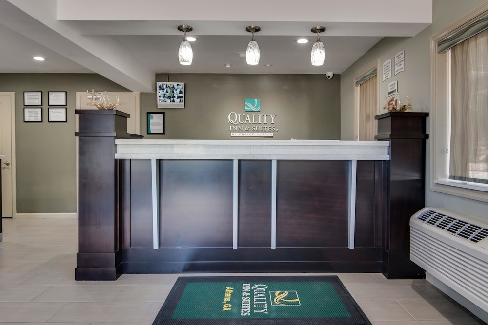 Quality Inn & Suites Athens University Area 7/57