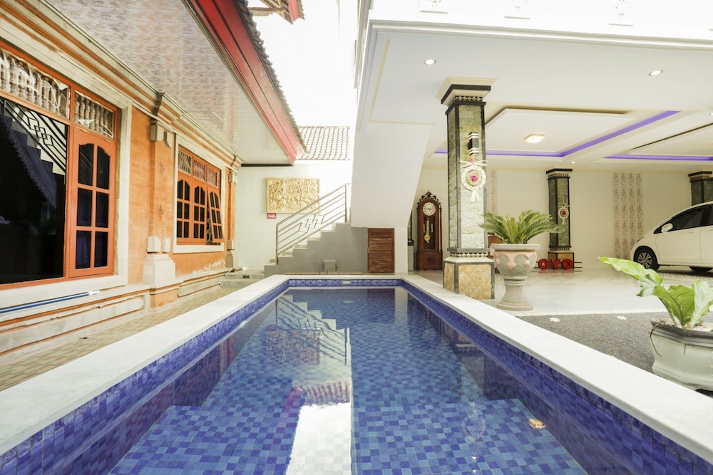 OYO 4003 Ceria Guesthouse Seminyak 28/39