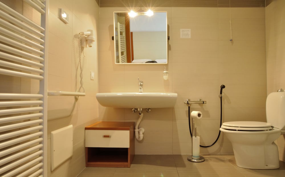 Hotel Mezzaluna 45/50
