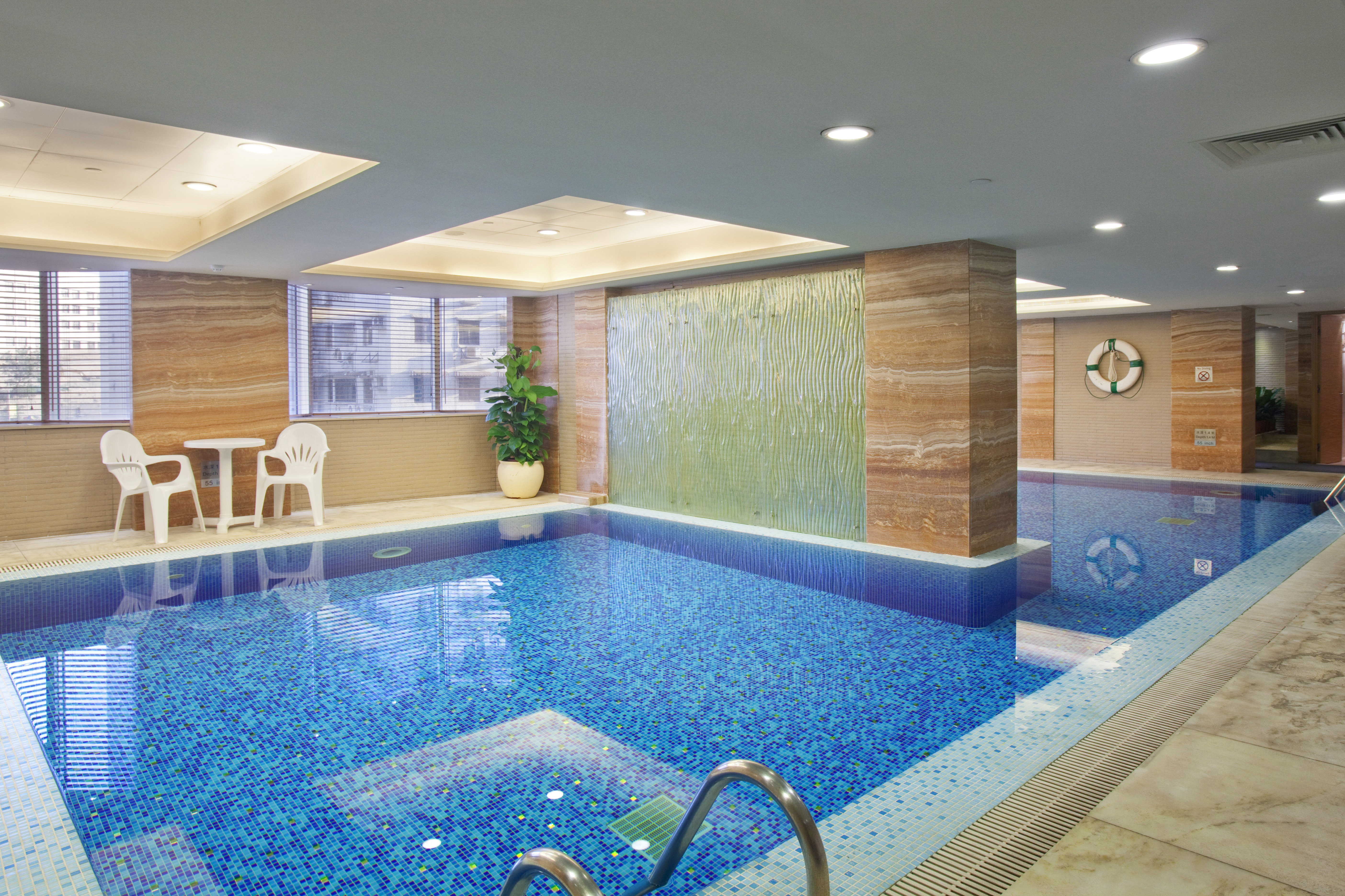 HOLIDAY INN MACAU 38/79