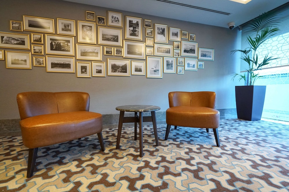 Golden Tulip Istanbul Bayrampasa 34/50