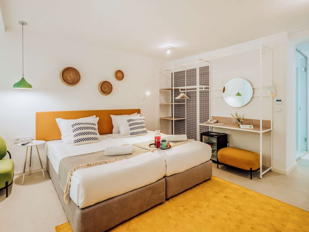 ibis Styles Golden Sands Roomer Hotel 11/45