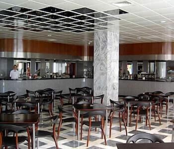restaurant-cafeteria