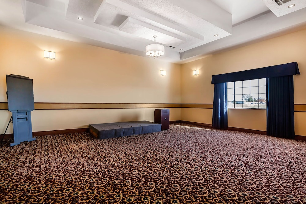 Quality Inn & Suites Owasso US-169 20/45