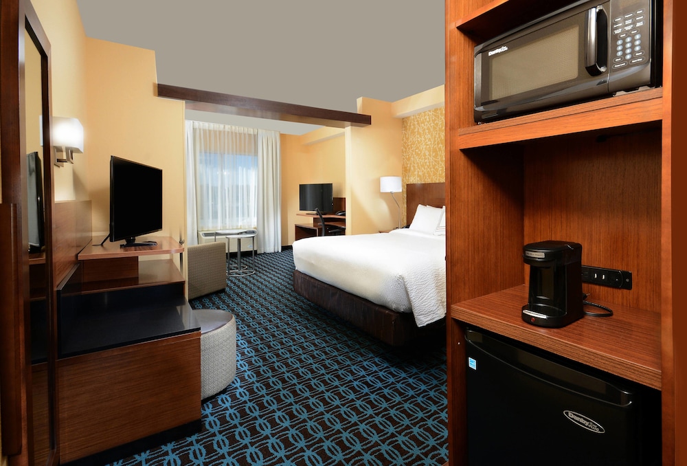 Fairfield Inn & Suites By Marriott Raleigh Capital Blvd./I-540 7/49