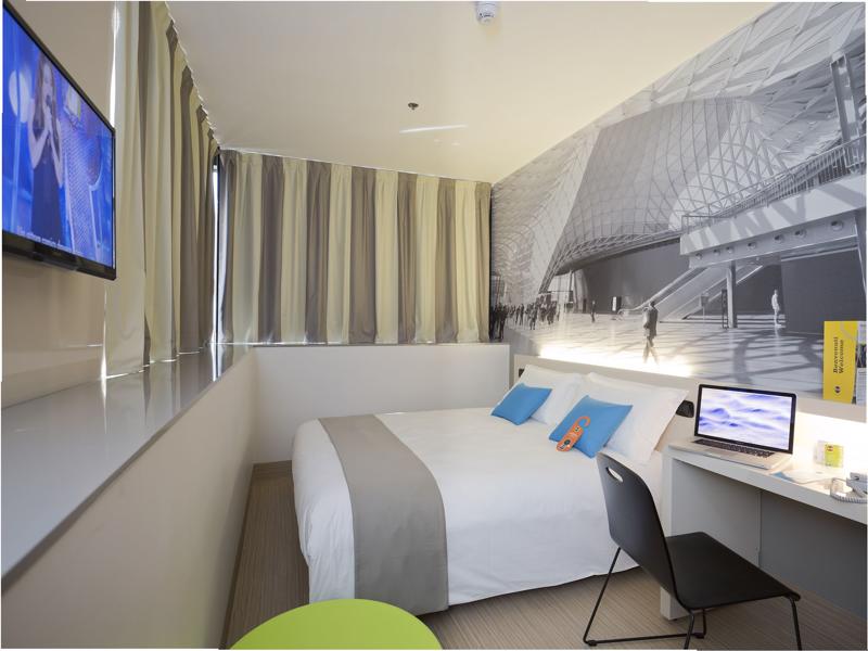 Room, Single, Double Bed