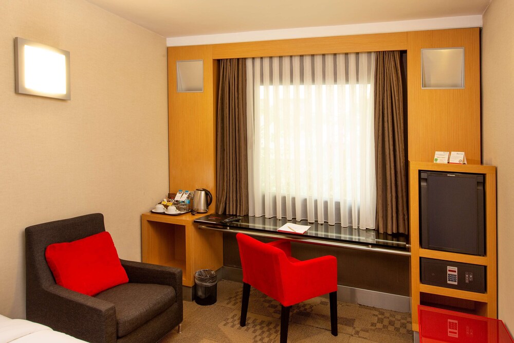 Nippon Hotel 47/55