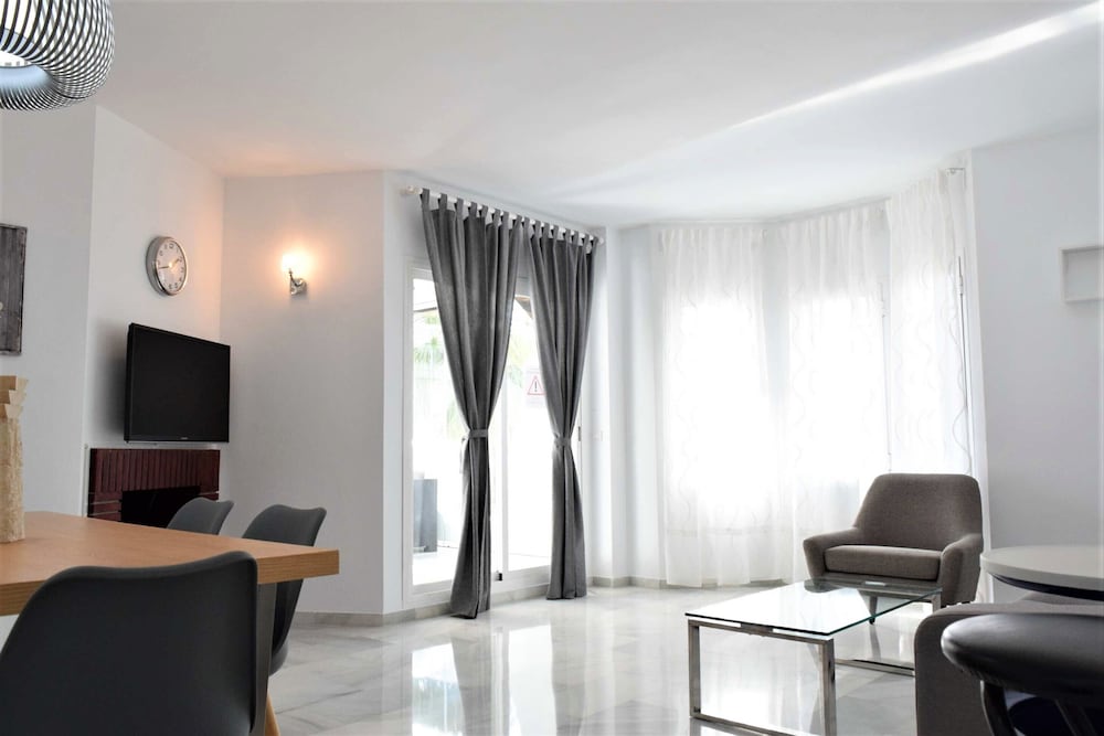Apartamentos Serinamar Marbella 42/50