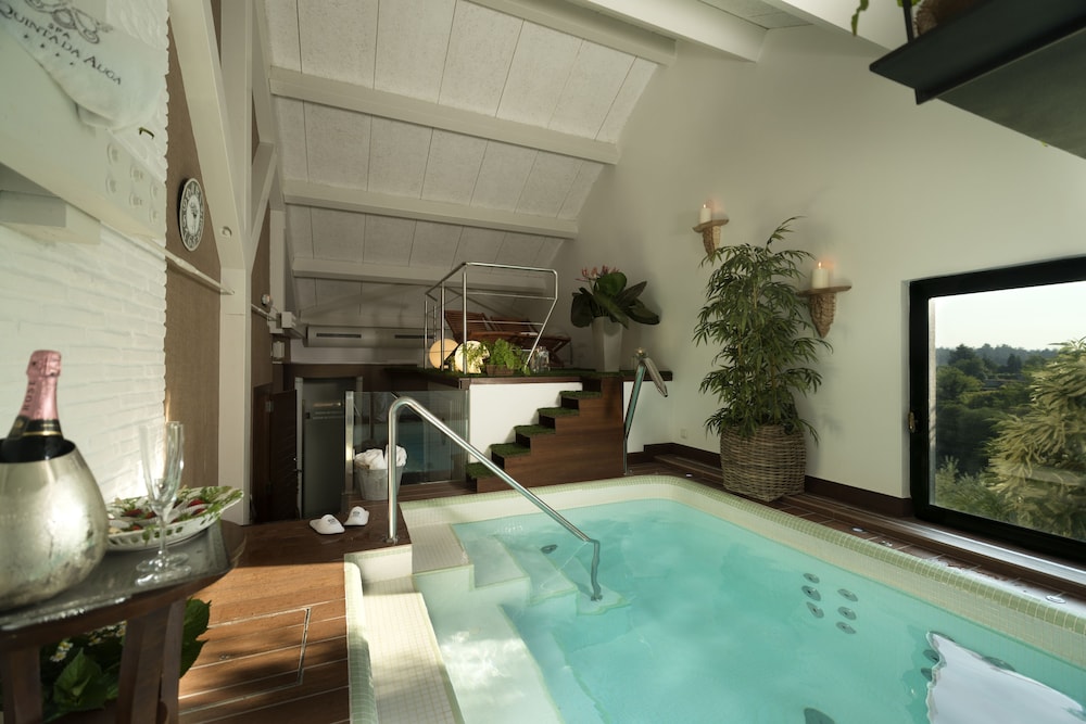 A Quinta Da Auga Relais and Chateaux 32/80