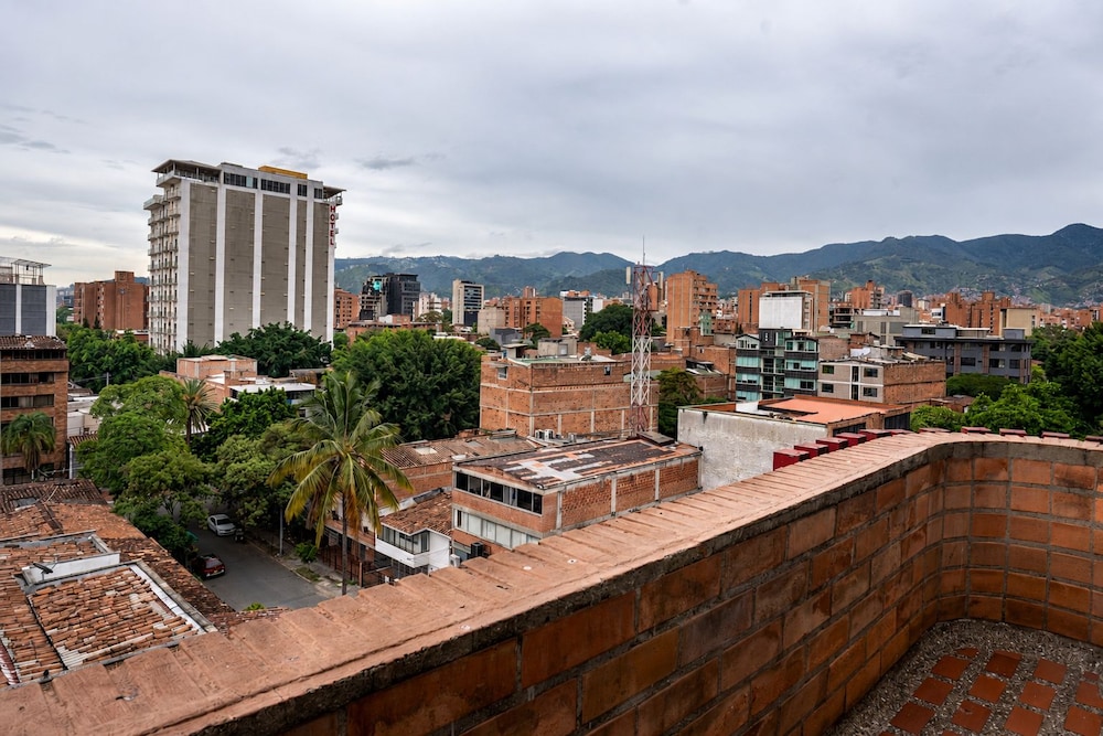 Hotel Egina Medellin 46/49