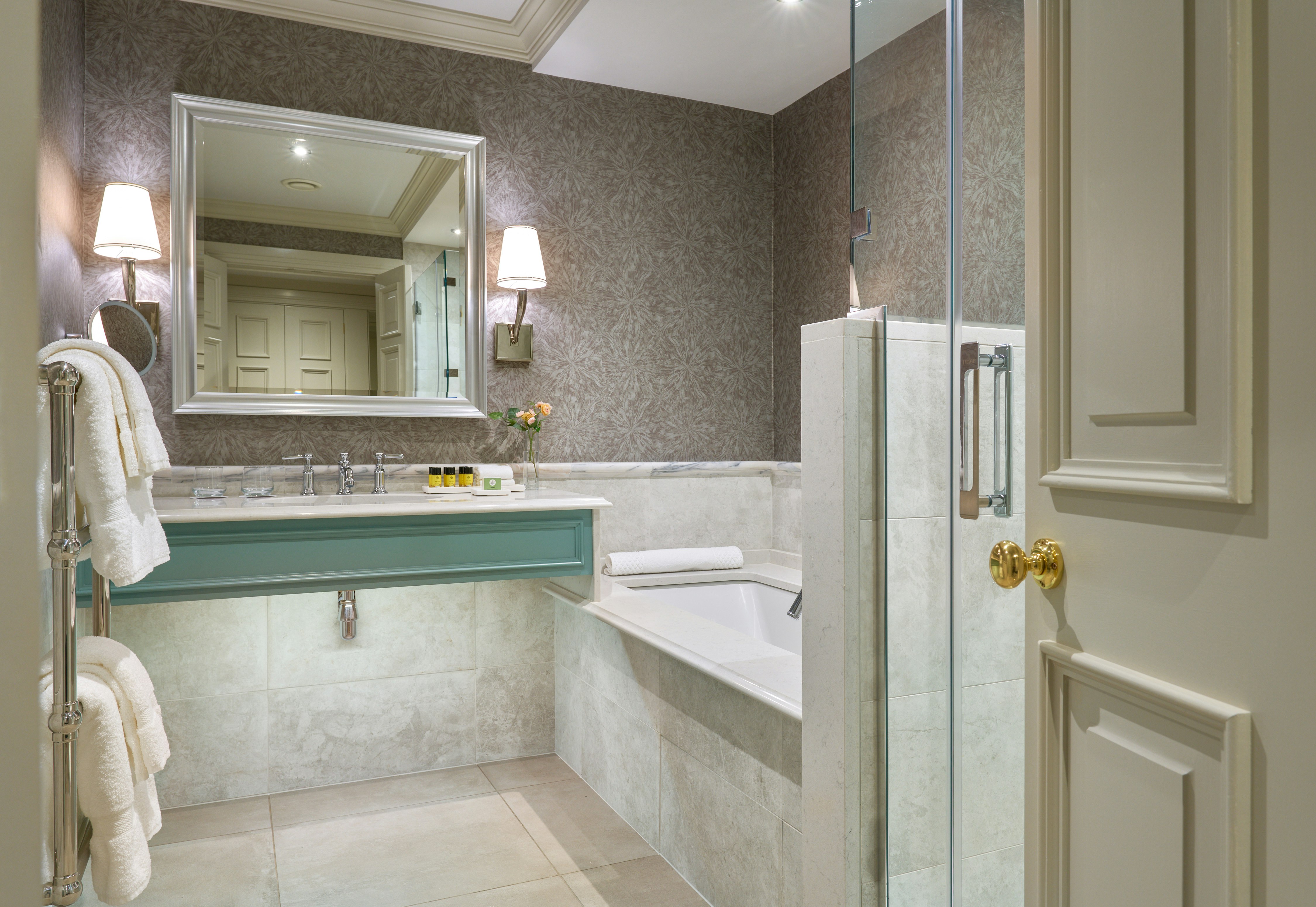 Glenlo Abbey Hotel 49/50