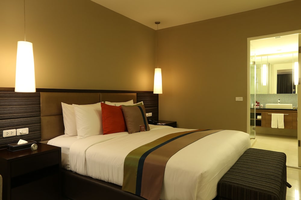 Bangna Pride Hotel & Residence 13/44