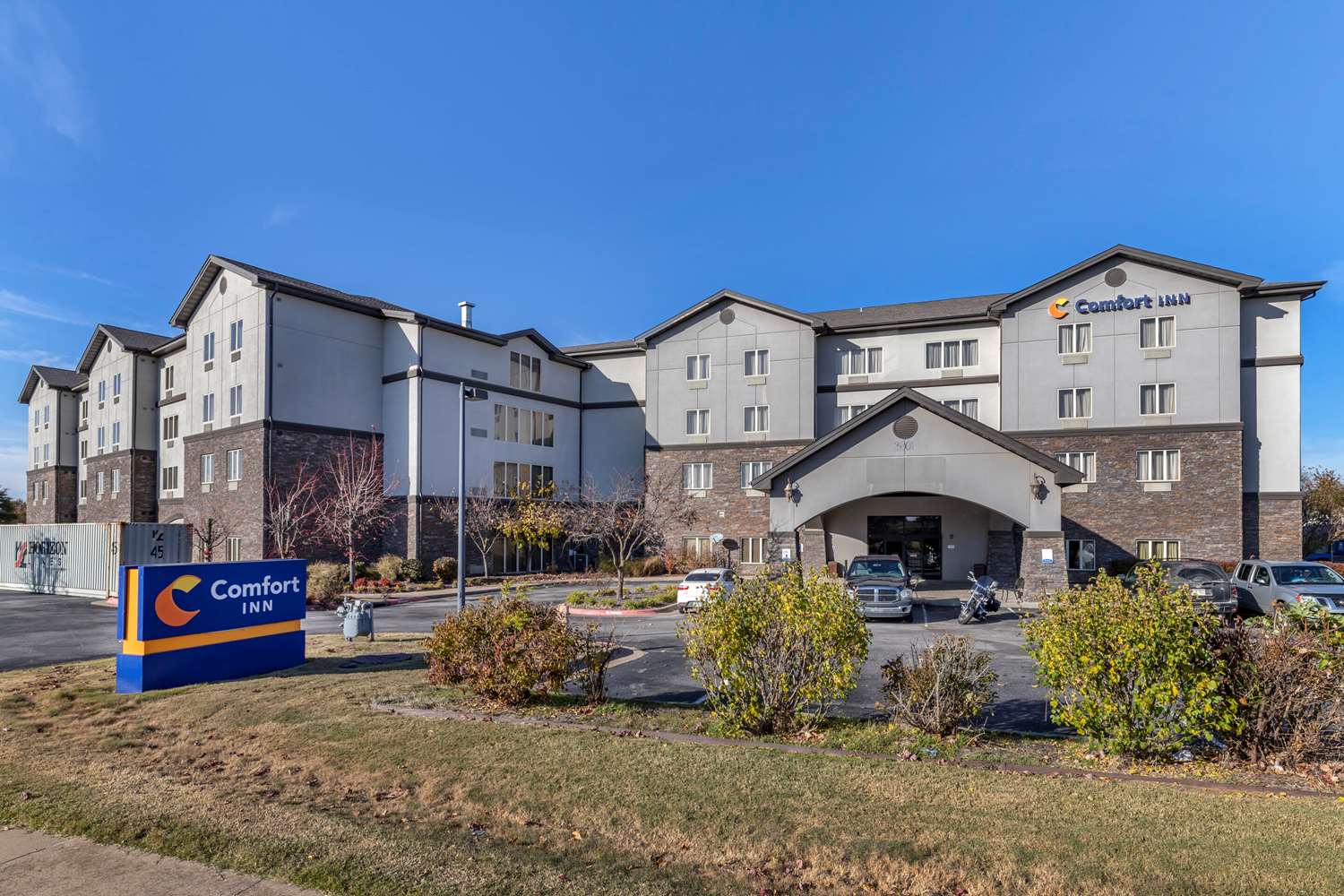 Comfort Inn Bentonville - Crystal Bridges 2/47