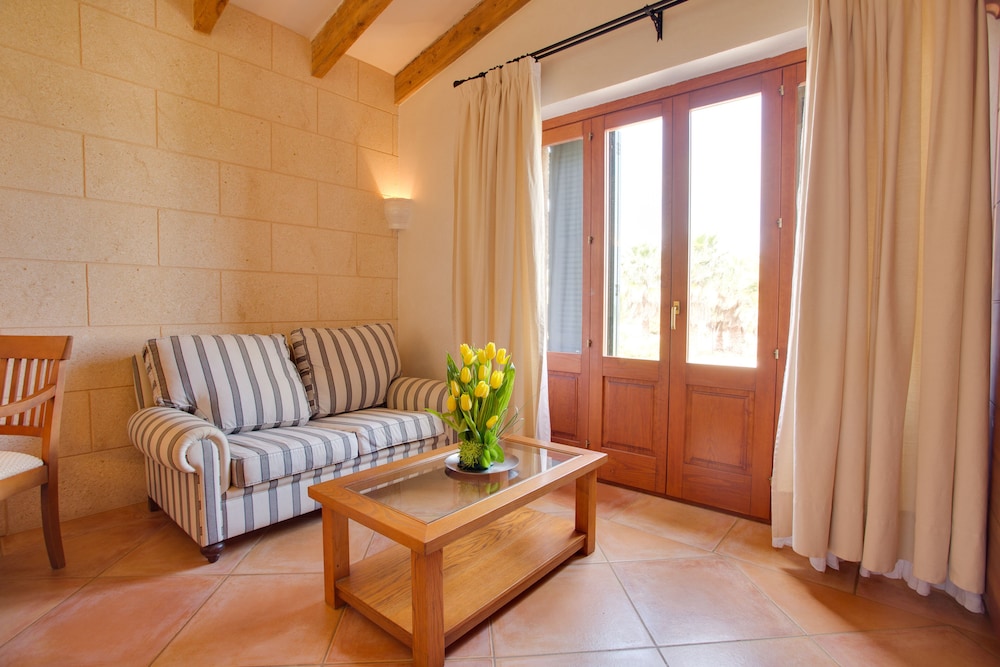 Casal Santa Eulalia 23/50