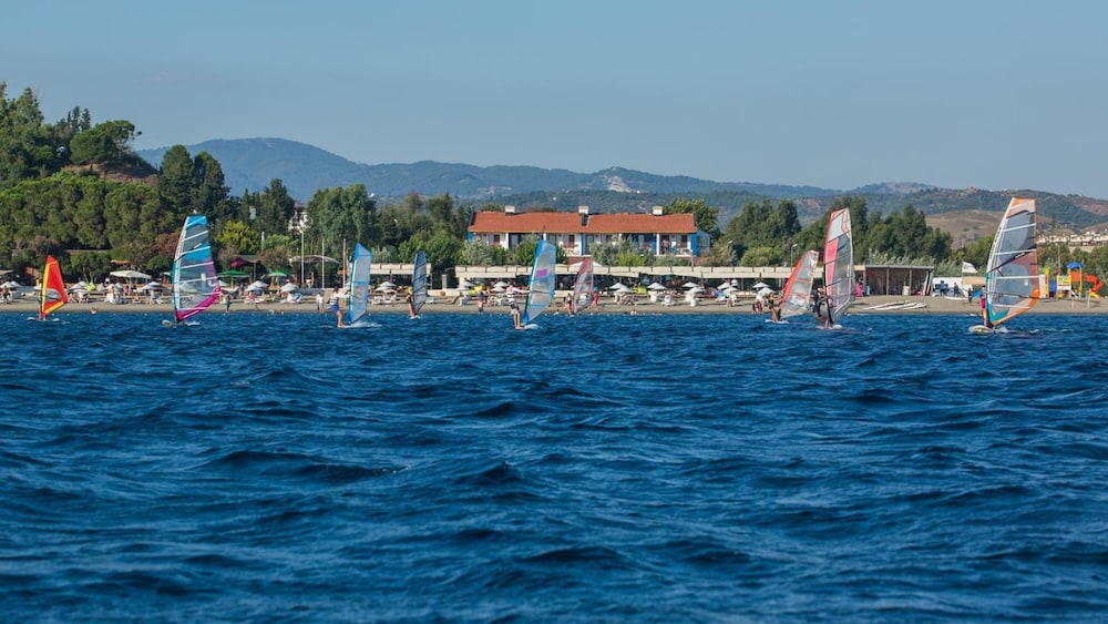 Teos Ormanci Tatil Koyu 24/26