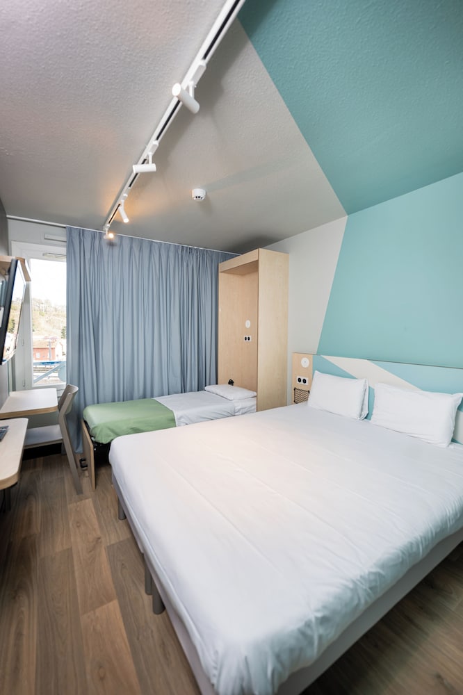 IBIS BUDGET LYON CALUIRE CITE INTERNATIONALE 26/57