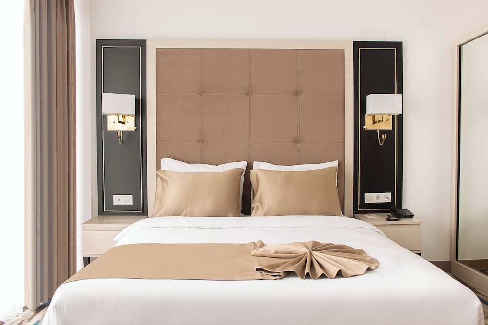 Shelter Inn Hotel & Spa 12/47