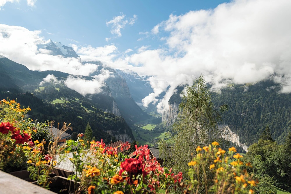 Hotel Bellevue Wengen 38/50