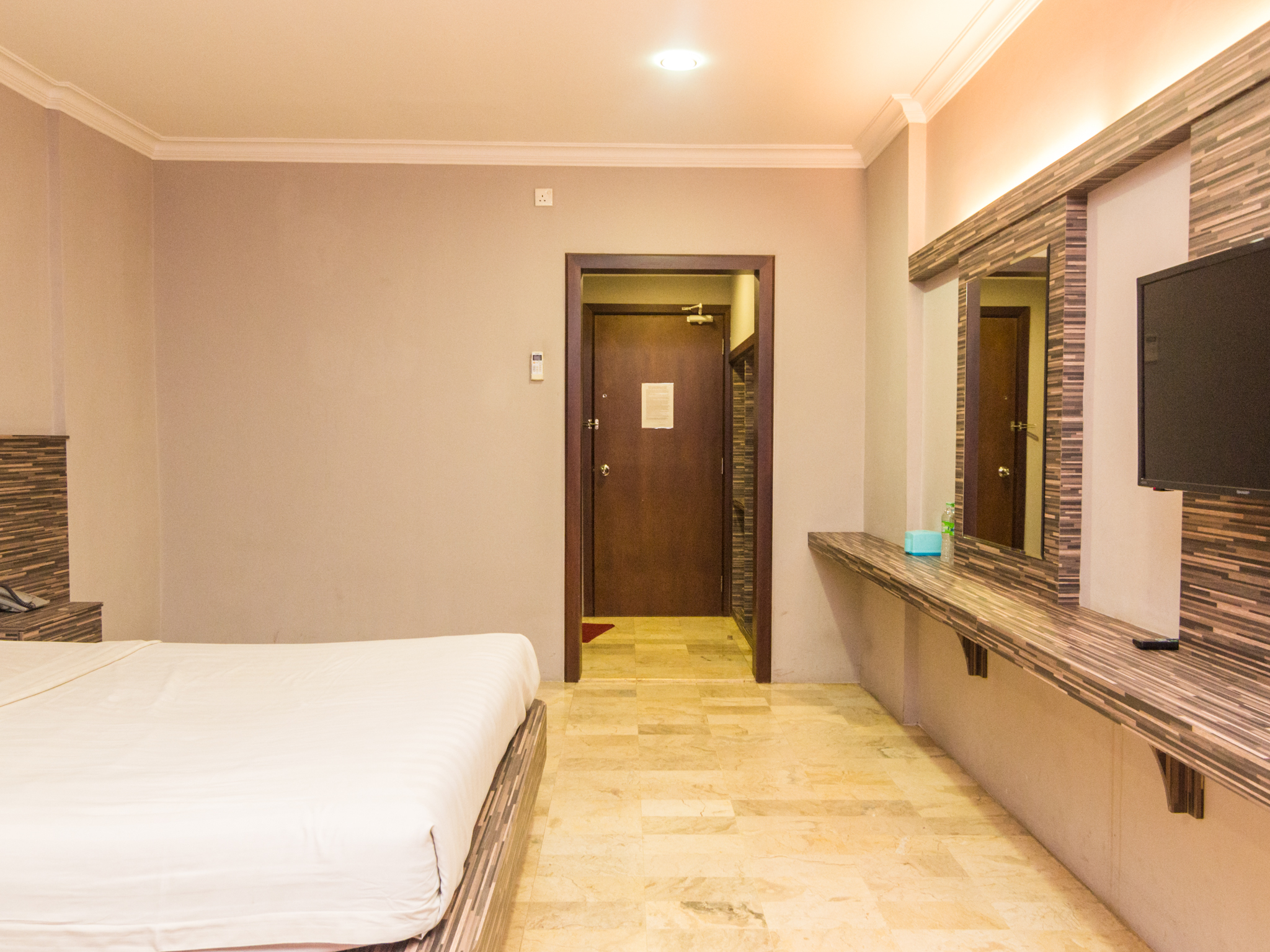 OYO 1896 Kita Hotel 29/50