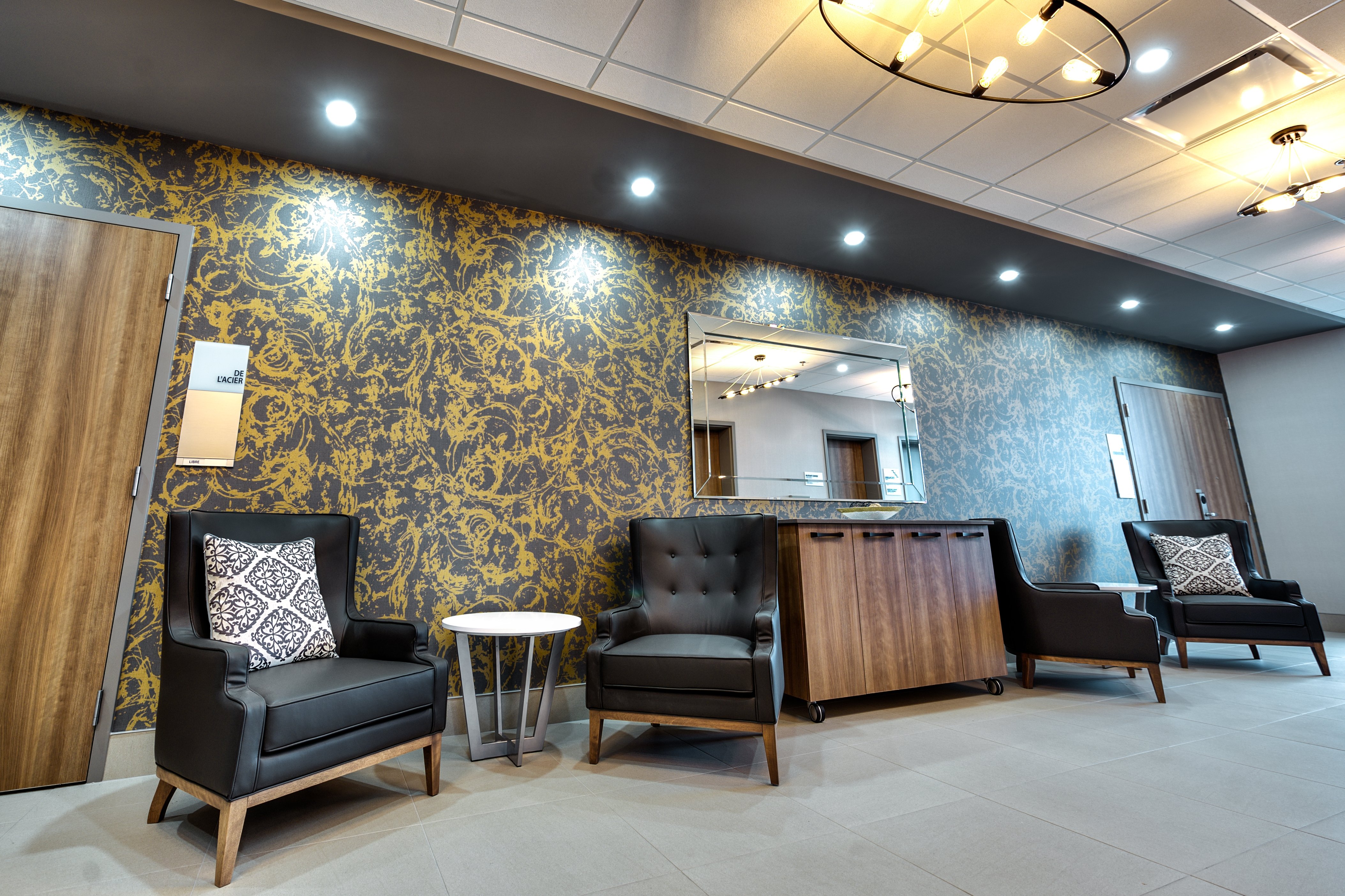 Holiday Inn Express Suites Trois Rivieres Ouest 20/72