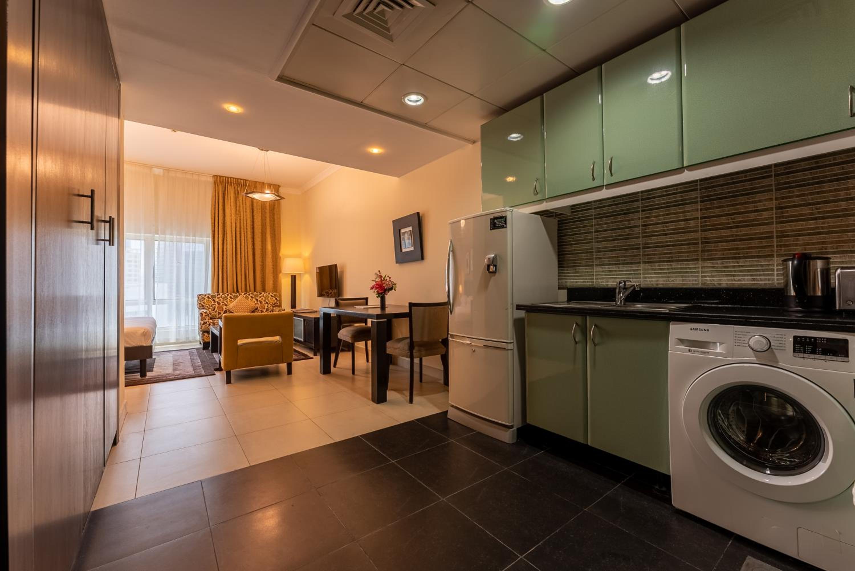 Gulf Oasis Hotel Apartments 13/55
