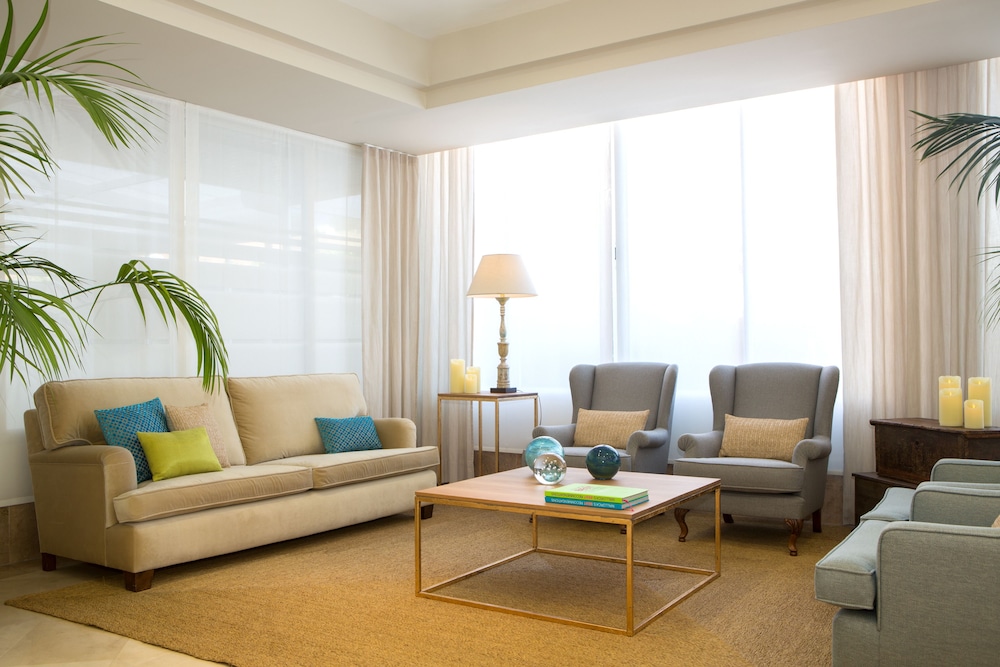 Universal Hotel Neptuno - Adults Only 49/69