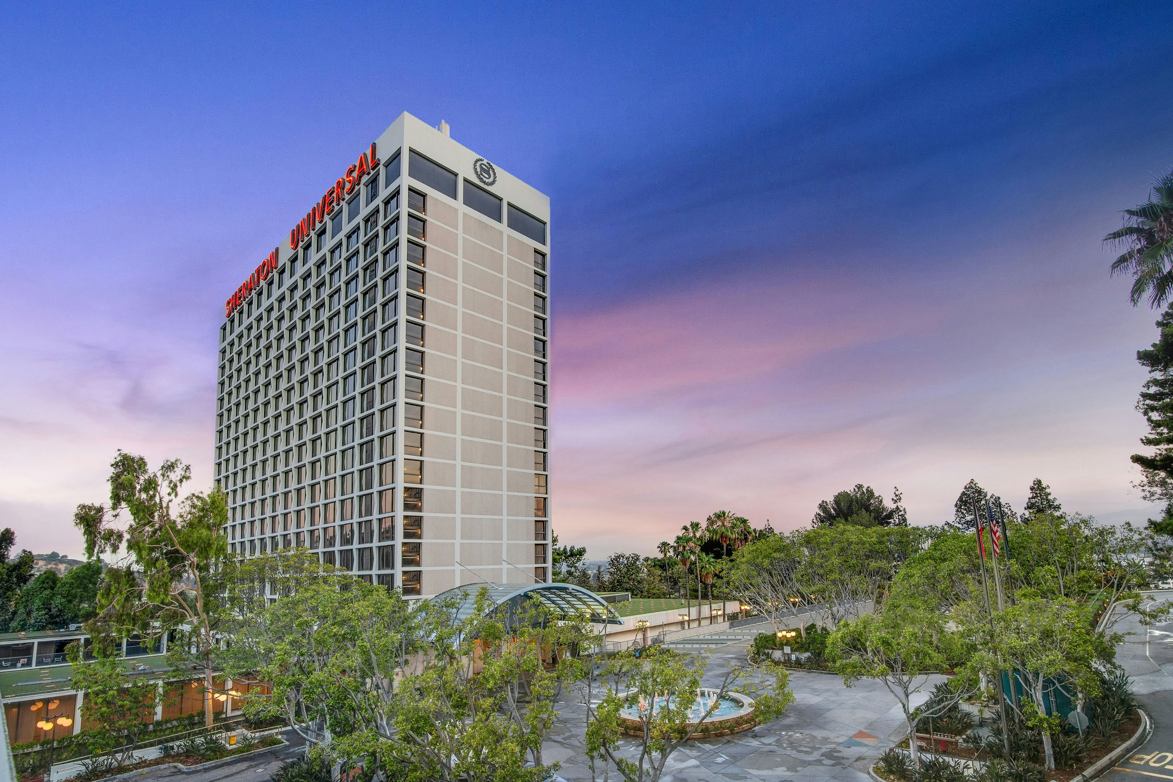 Sheraton Universal Hotel 5/33
