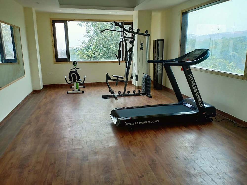 D'polo Club & Spa Resort 33/50