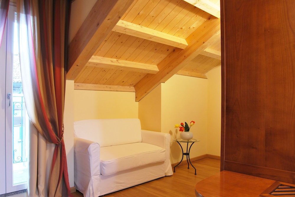 LOCANDA SAN PAOLO 61/67