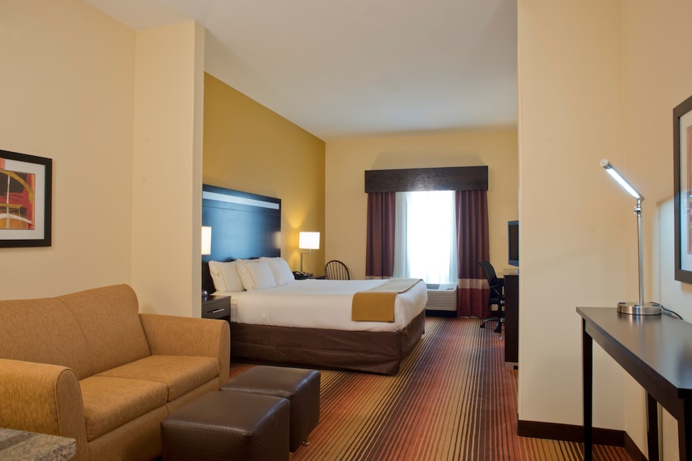 Holiday Inn Express Hotel And Suites Prattville South 20/53