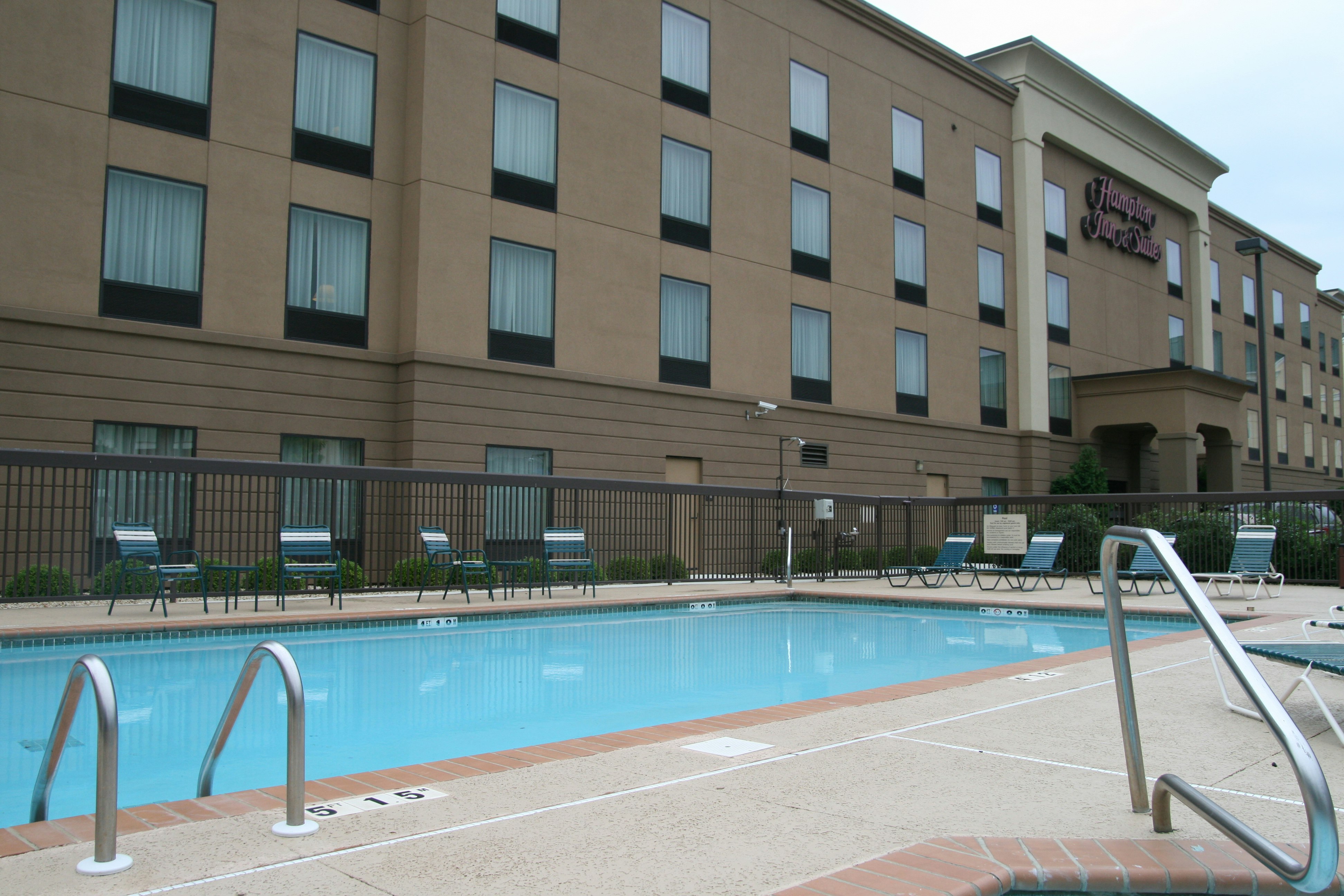 Hampton Inn And Suites Oxford Anniston 4/65