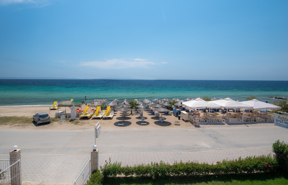 Assano Sea Front Luxury 37/50