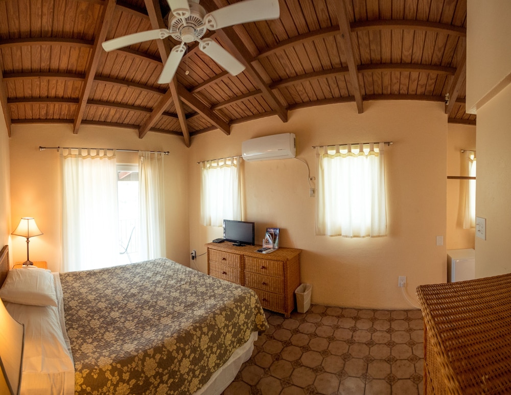 Galleon House Bed Breakfast Inn 19/44