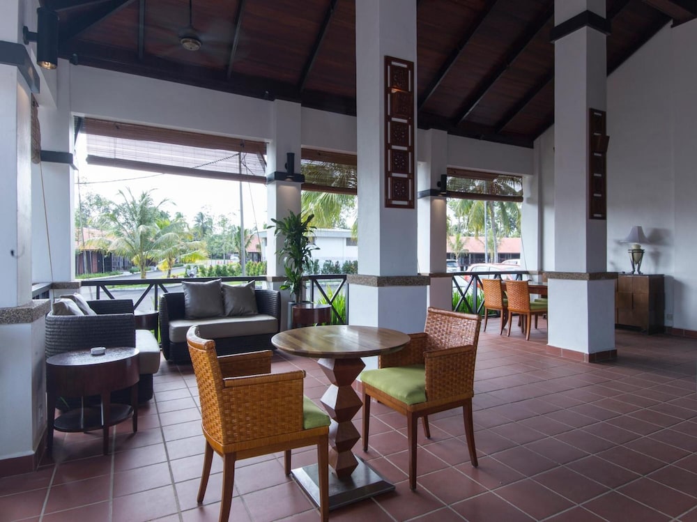 Adena Beach Resort 46/74