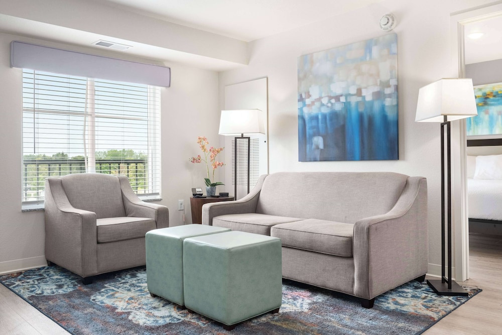 WaterWalk Extended Stay by Wyndham Minneapolis - Plymouth 36/62
