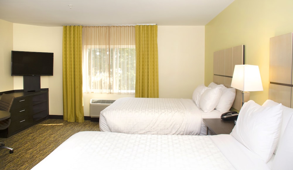 CANDLEWOOD SUITES LANCASTER WEST 8/31