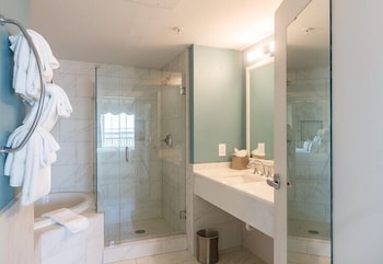 Harborside At Charleston Harbor Resort And Marina 49/50
