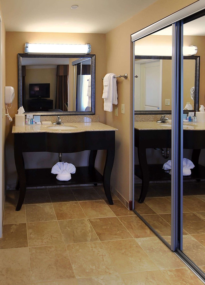 Hampton Inn And Suites Scottsboro 5/44