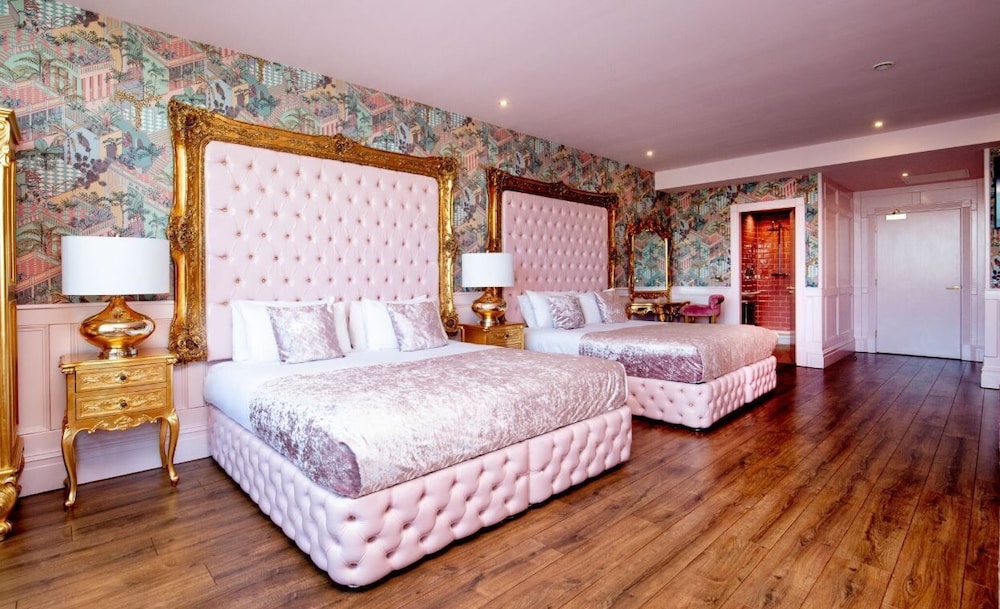 The Shankly Hotel 28/72