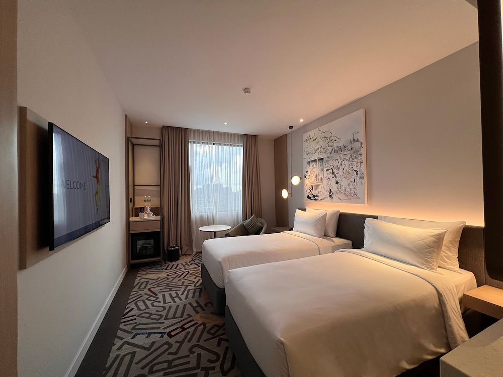 MERCURE KUALA LUMPUR GLENMARIE 16/48