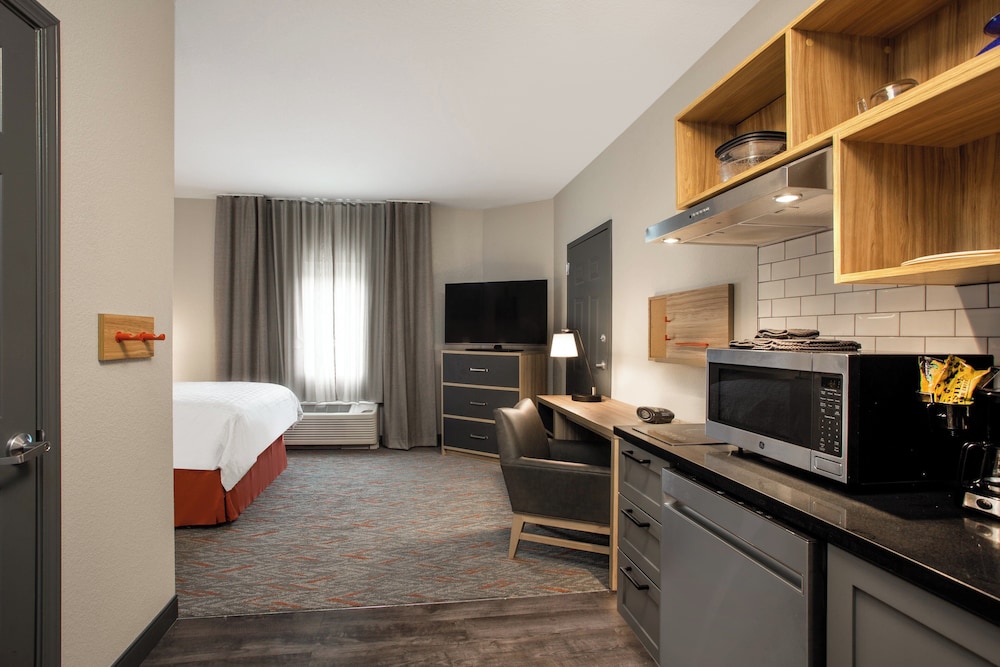 Candlewood Suites Apex Raleigh Area 21/50