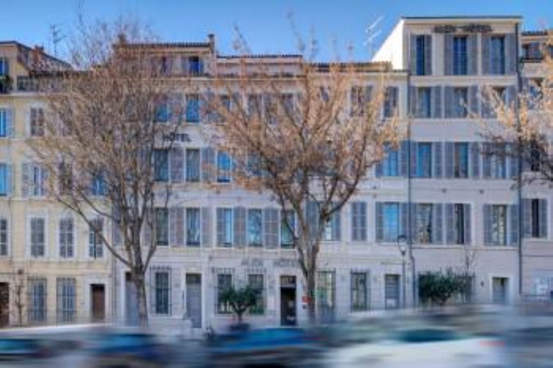 Alex Hotel 55/58