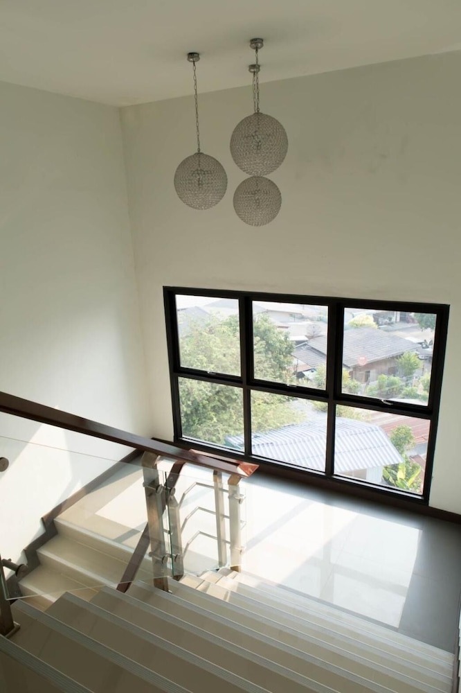 Serene Residence 50/63