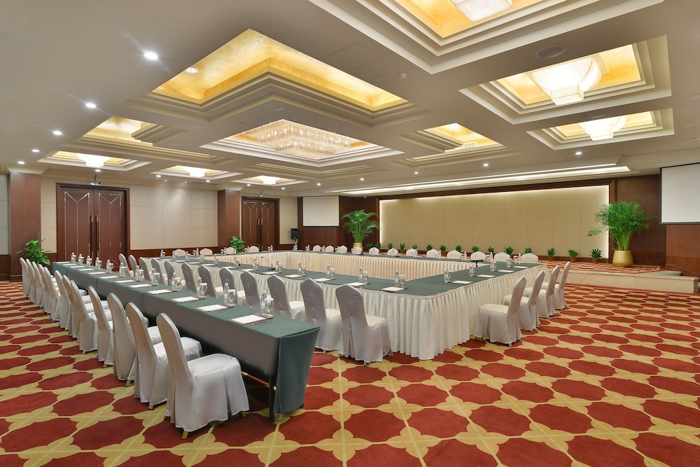 C&D Hotel Putian 52/61
