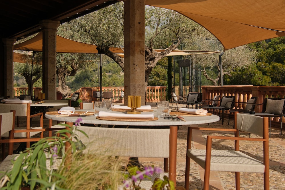 Valldemossa Hotel Restaurant 32/52