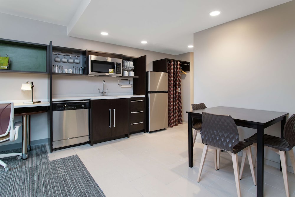 Home2 Suites By Hilton Smithfield Providence 38/46