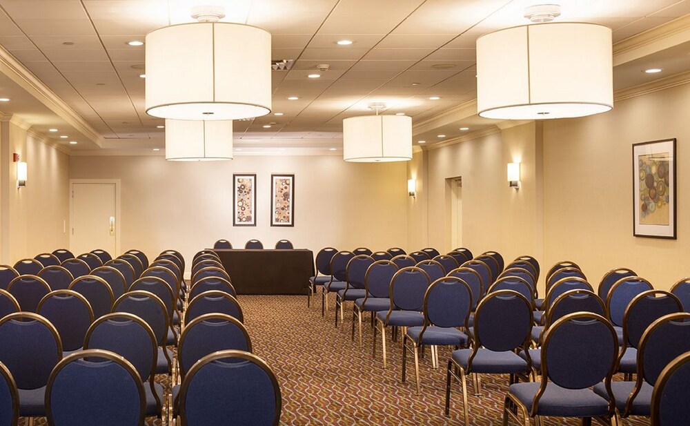 Holiday Inn Hartford Downtown Area 15/19