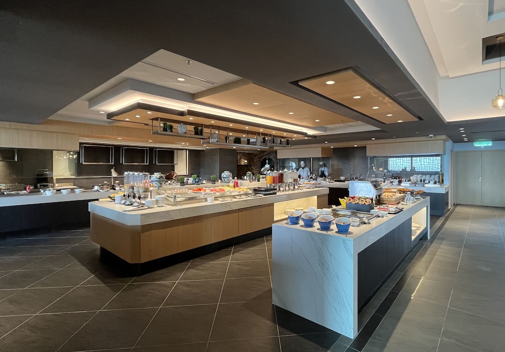 G Hotel Gurney 15/60