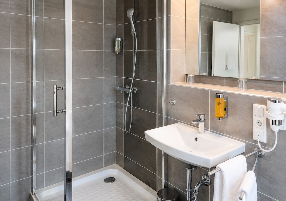 Hotel Select Suites & Aparts 46/50